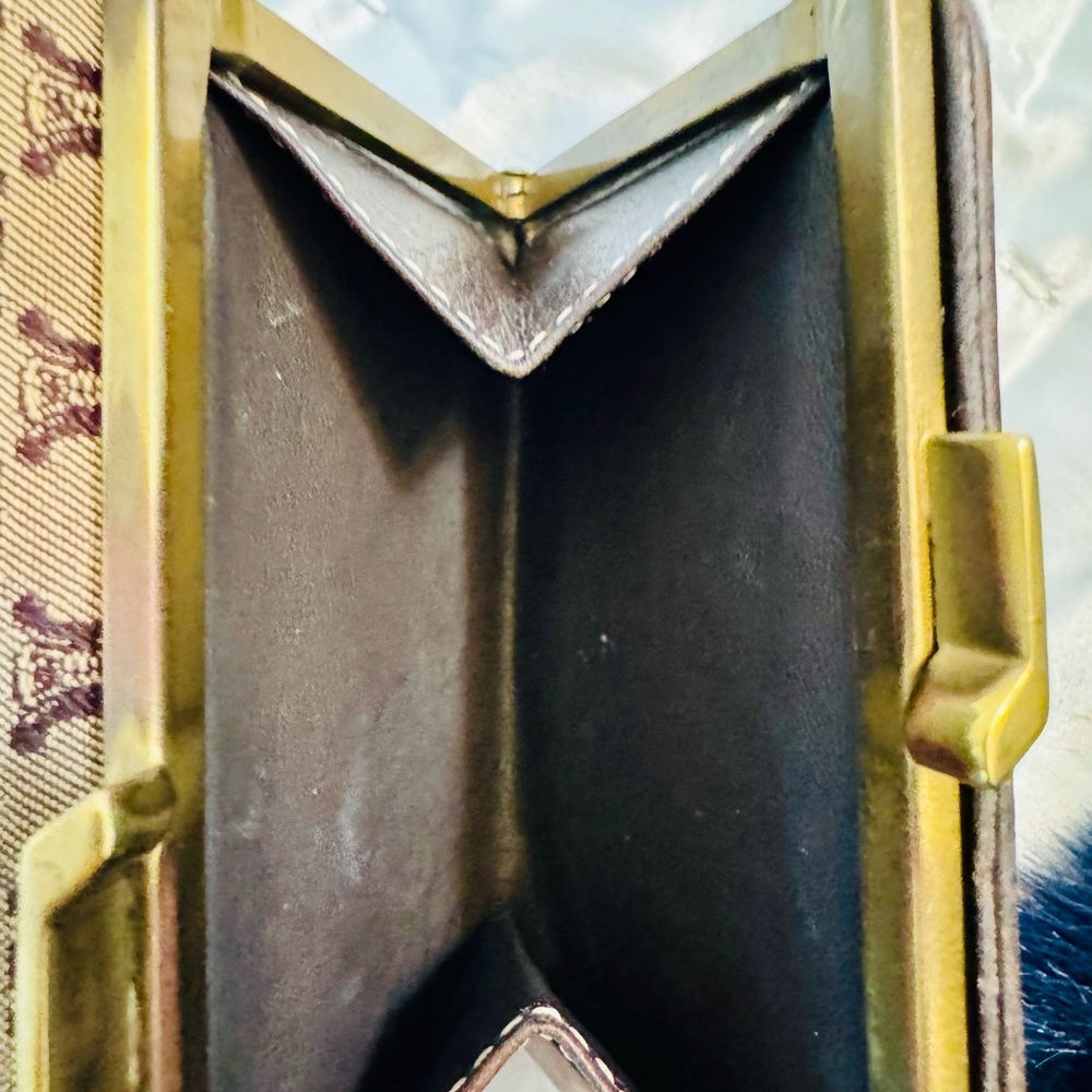 Celine Brown Kisslock Wallet - Picture 9 of 10